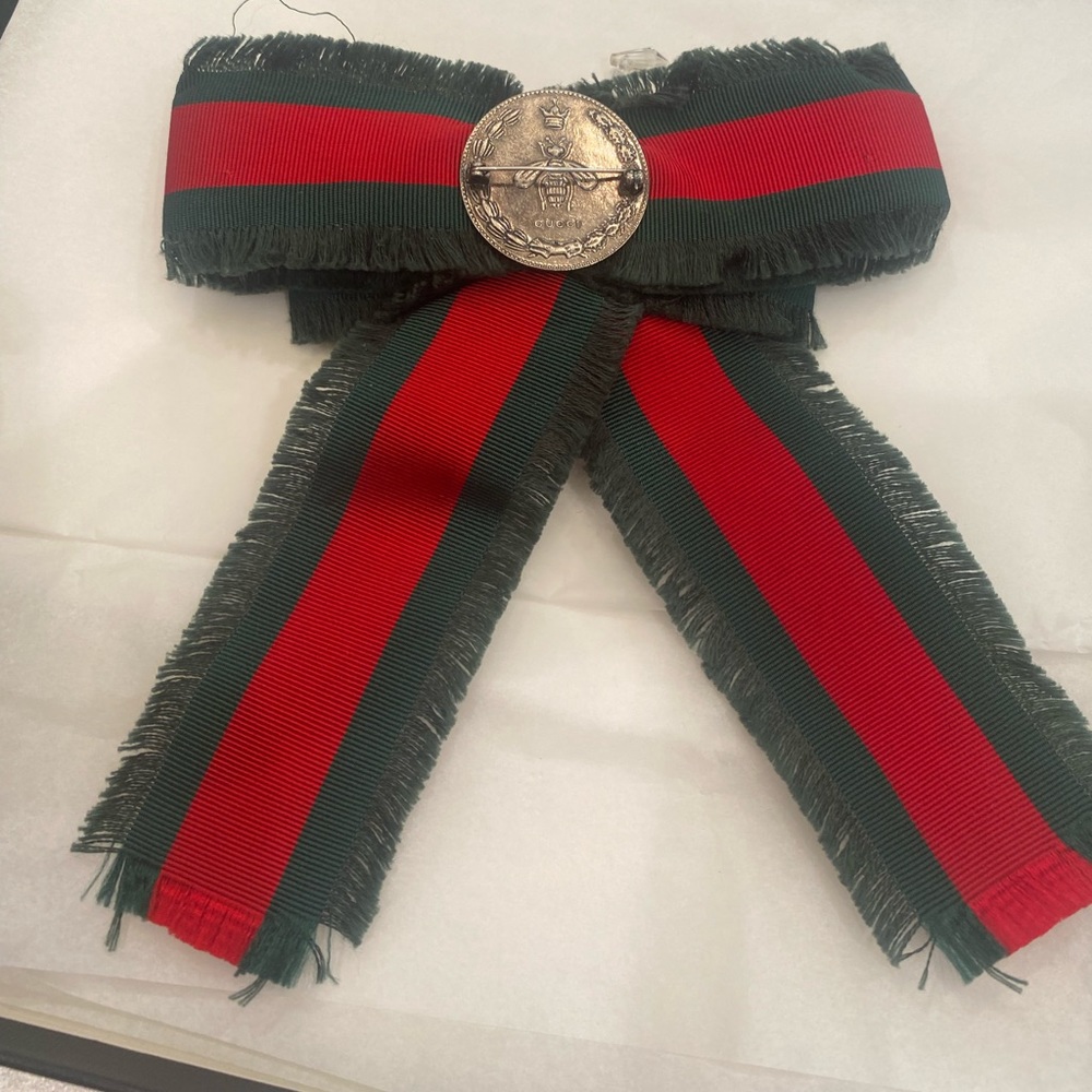 Gucci ribbon